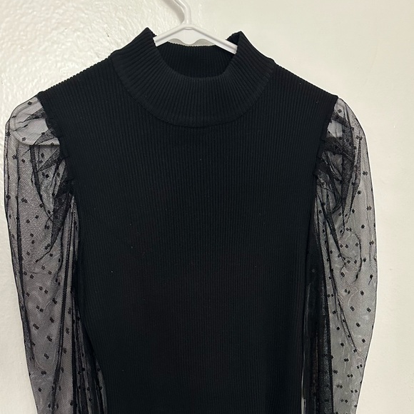 Almost Famous Womens Round Neck Mesh Long Sleeve - Picture 6 of 10